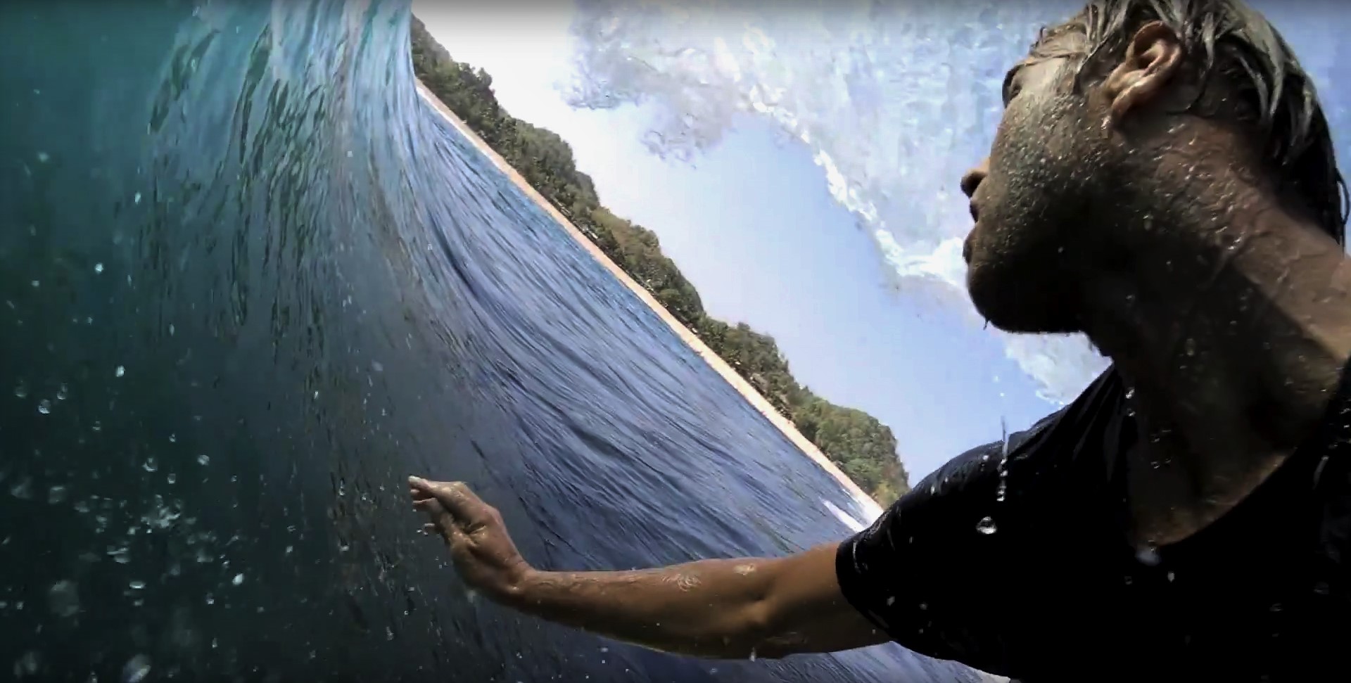 Comment placer une caméra embarquée sur sa planche de surf ? - Blog Surf  Prevention