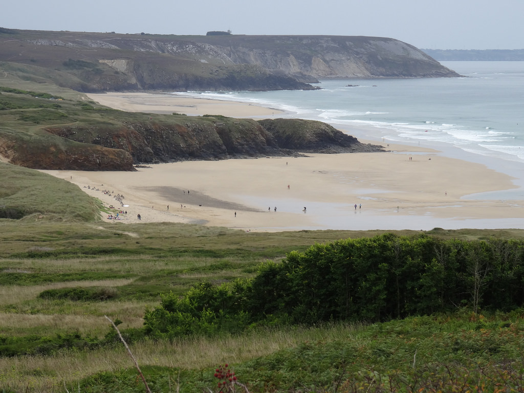 2 surfeurs confondus avec des faisans par des chasseurs Surf